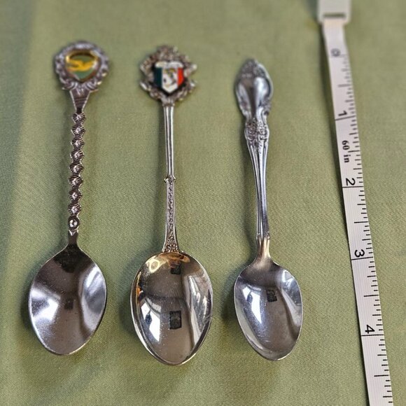 Set of 3 Vintage Souvenir & Dessert Spoons - Oregon Coast,‎ Italy and Plain - Picture 4 of 9